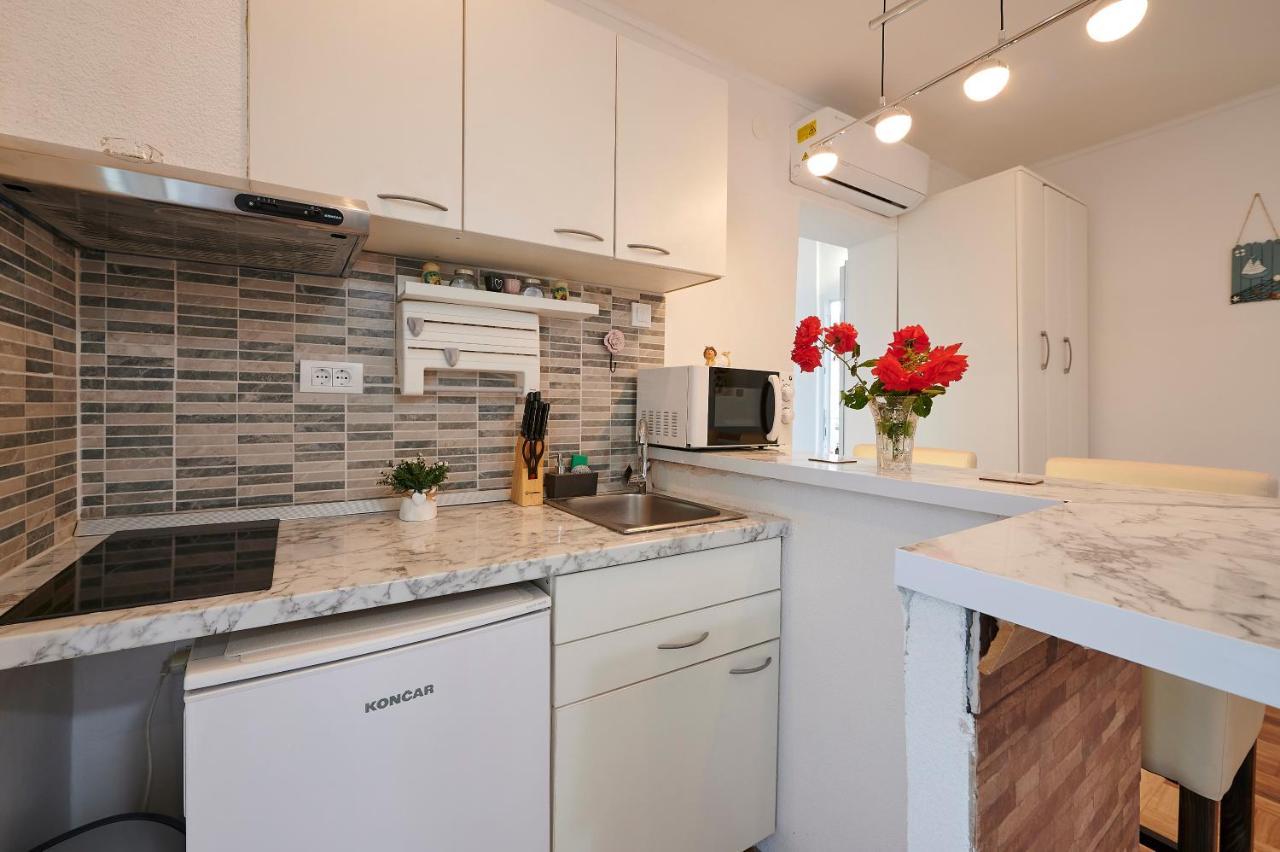 Apartments Lucija Τρογκίρ Εξωτερικό φωτογραφία