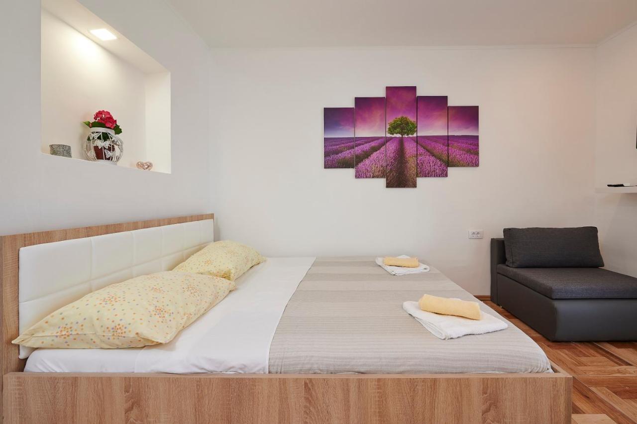 Apartments Lucija Τρογκίρ Εξωτερικό φωτογραφία