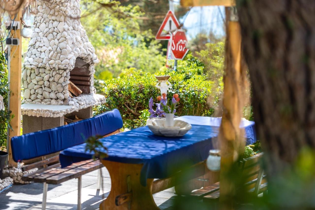 Apartments Lucija Τρογκίρ Εξωτερικό φωτογραφία