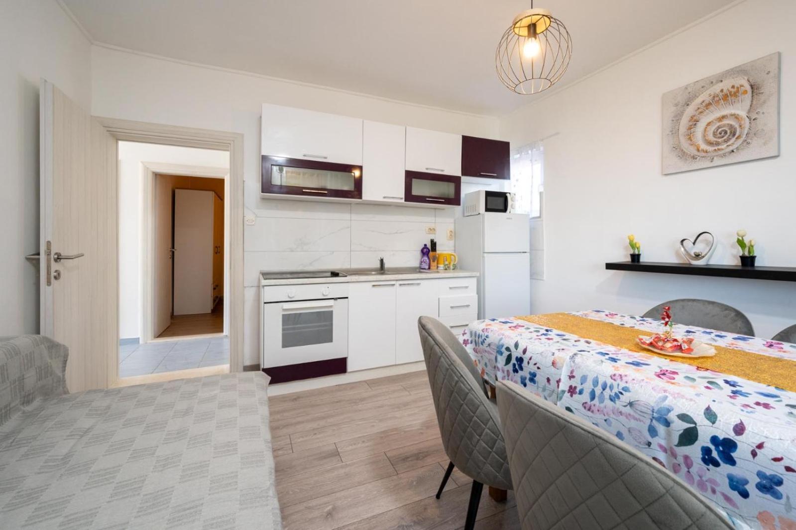 Apartments Lucija Τρογκίρ Εξωτερικό φωτογραφία