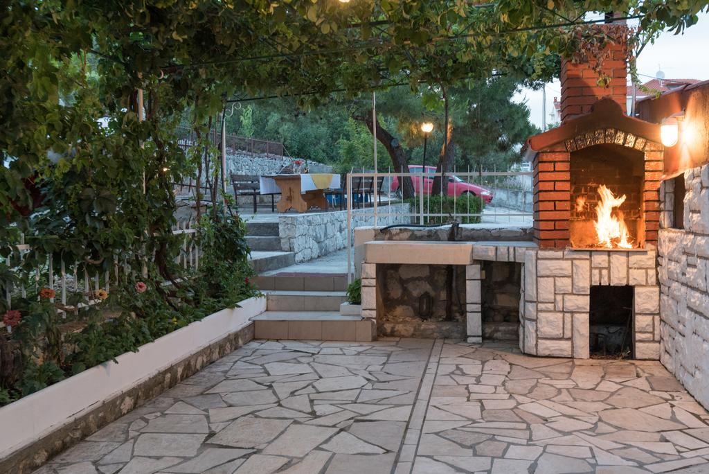 Apartments Lucija Τρογκίρ Εξωτερικό φωτογραφία
